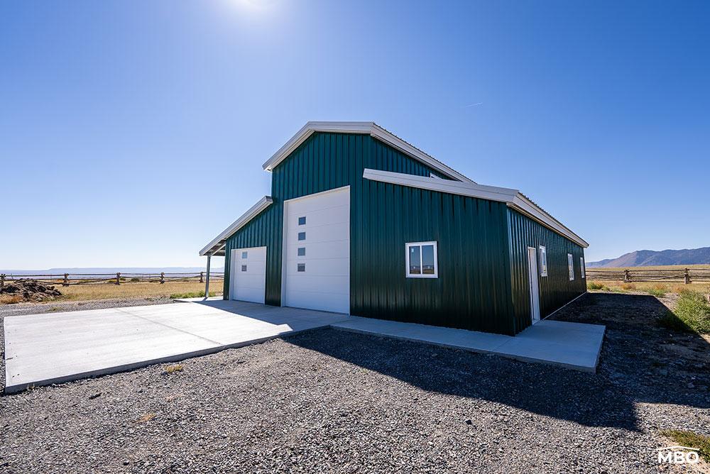 monitor-building-wyoming a cool monitor style barndominium