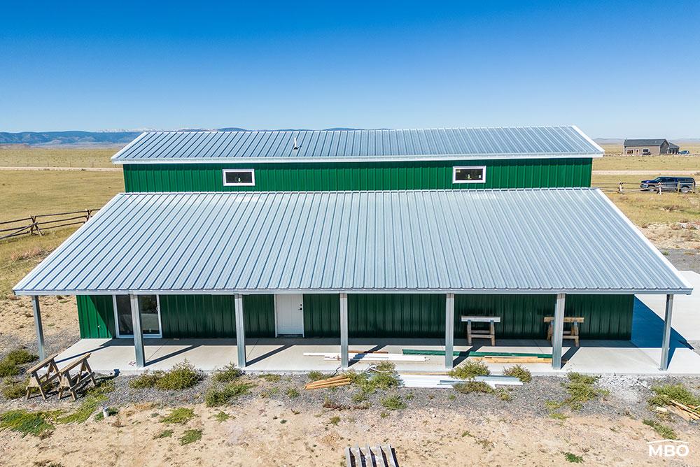 monitor-overhang-porch lean to over hang in a monitor style cold formed metal building