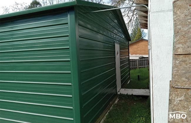 Green Metal Building