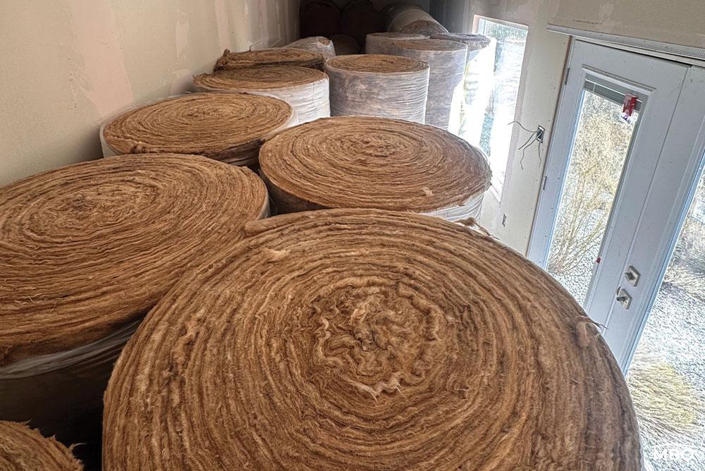 Insolution Link Black Energy-Saving Insulation Solution For Sale in Colorado