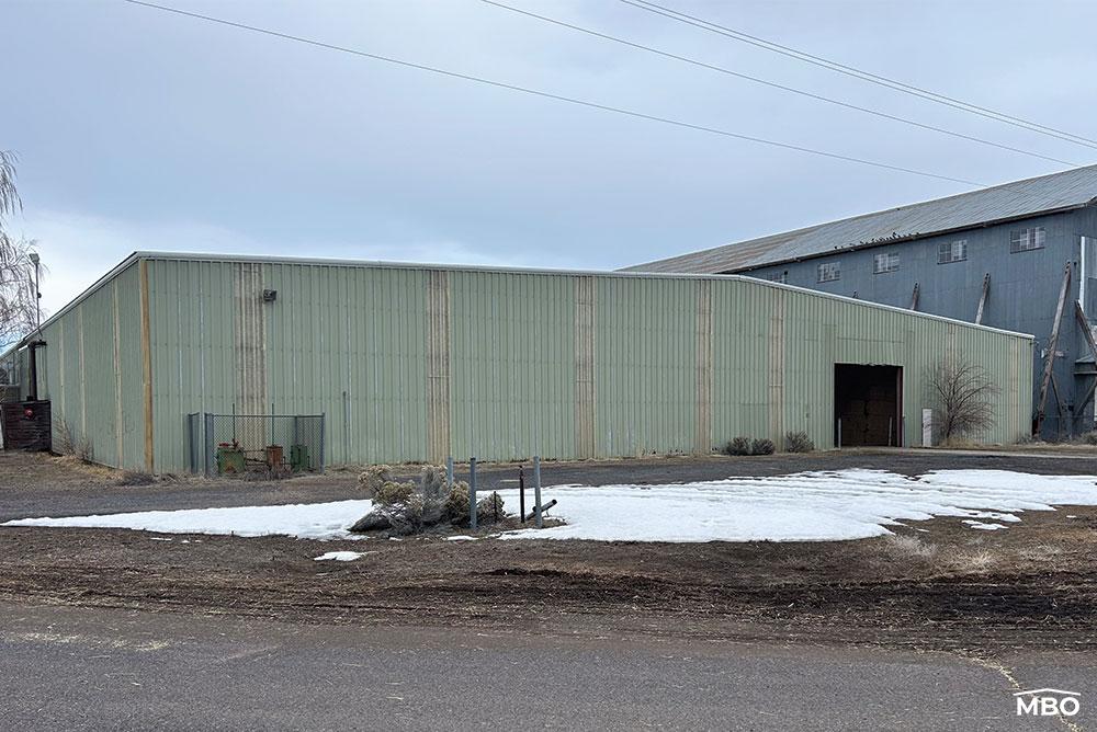 OR1813 Large Used Metal Building
